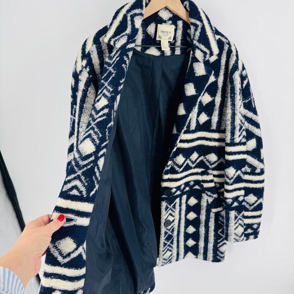 Chunky Navy Cream Geometric Pattern Coat Jacket Longline Boho Size L Fisherman - Picture 7 of 9